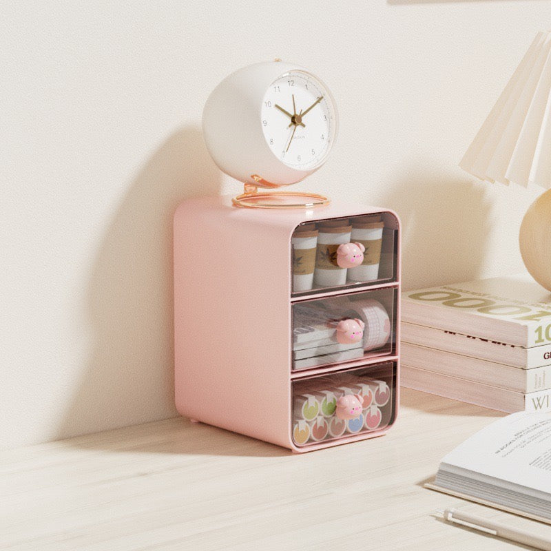 Organisateur-bureau-enfant-rose-taille-S-sur-bureau
