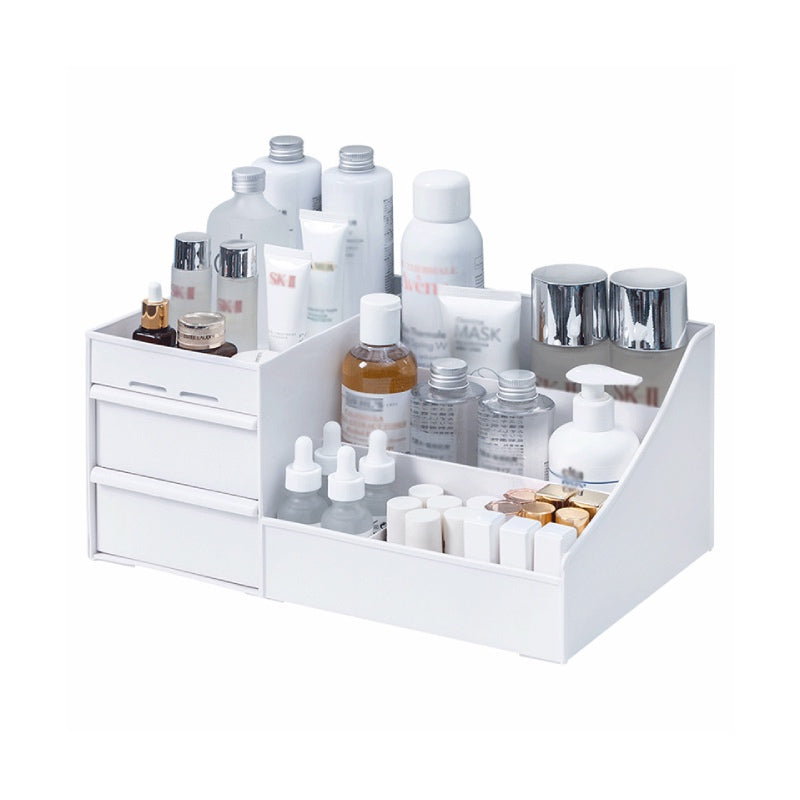 Organisateur-maquillage-blanc-avec-produits-soin-fond-blanc