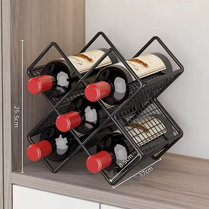 Range-bouteille-Acier-noir-avec-bouteilles-vin-rouge-sur-etagere