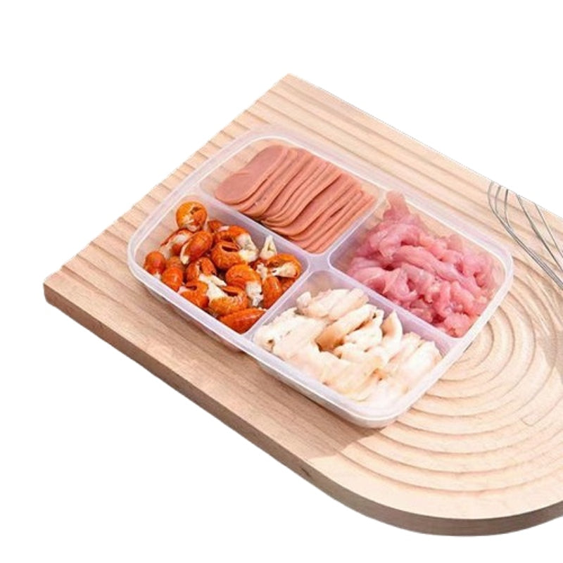 boite-de-rangement-frigo-et-congelateur-avec-aliments-sur-planche-en-bois-fond-blanc